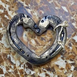 🐴 Horseshoe Heart Horse Wall Decor